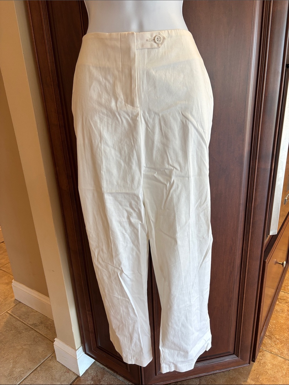 Women's Cream High-Waist Straight Leg Chinos